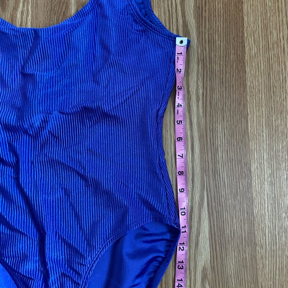 Vintage Cobalt Blue One-Piece Swimsuit (XL) with Striped Ribbed Fabric - Picture 8 of 10